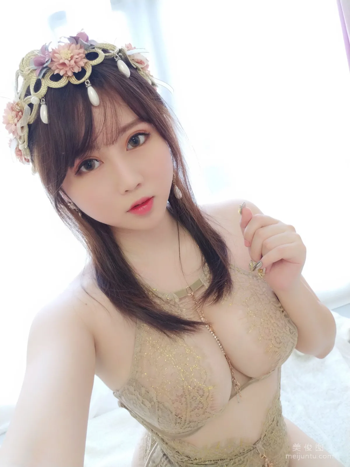 Shiyi Jiangya: Web Idols photo 20