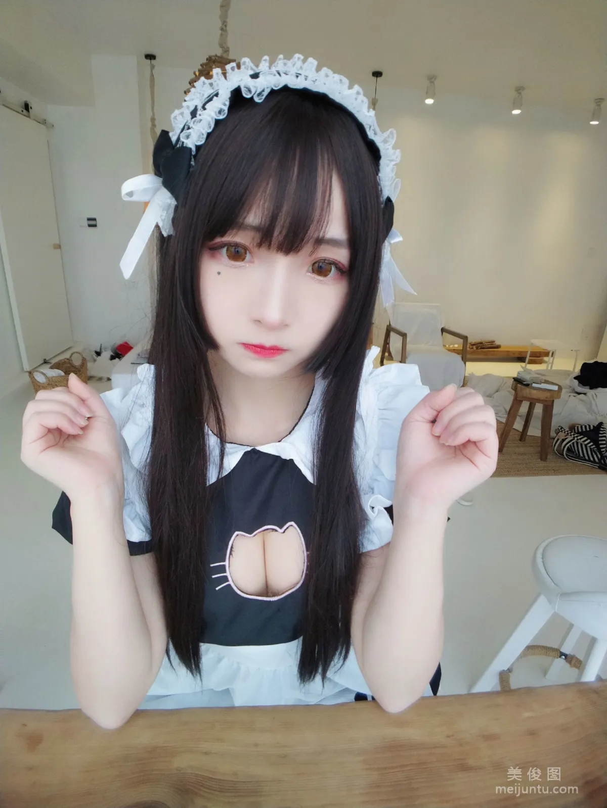 [Web Idols Coser] Guchuan kagura, Black and White Maid, Photo Set photo 9
