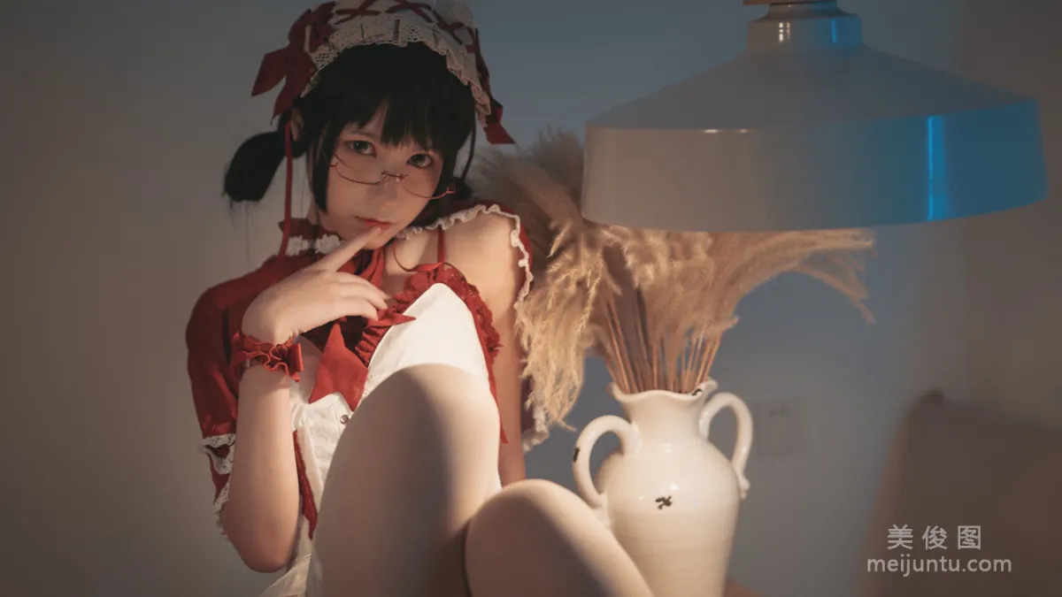 [Web Idol Coser] Zhuyue su, Little Red Riding Hood Photo Set photo 11