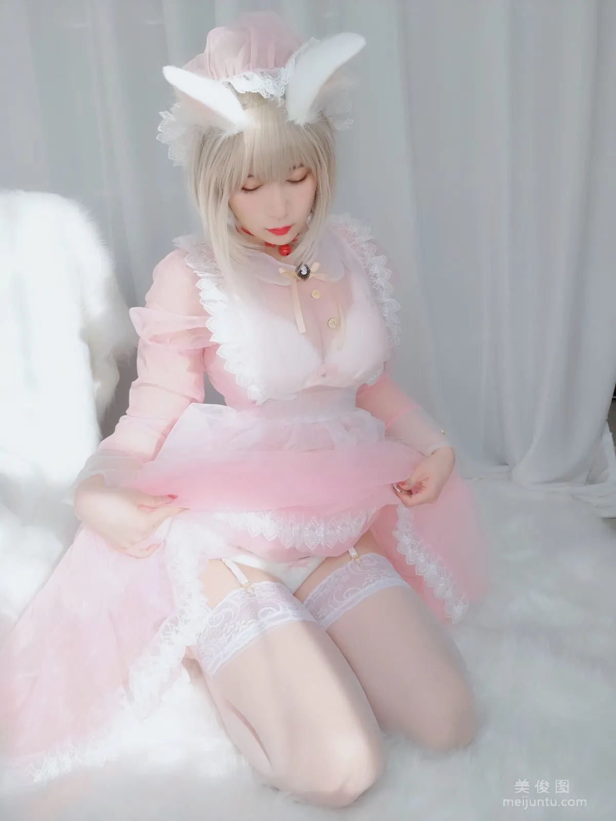 Baiyin 81: Web Idols photo 24