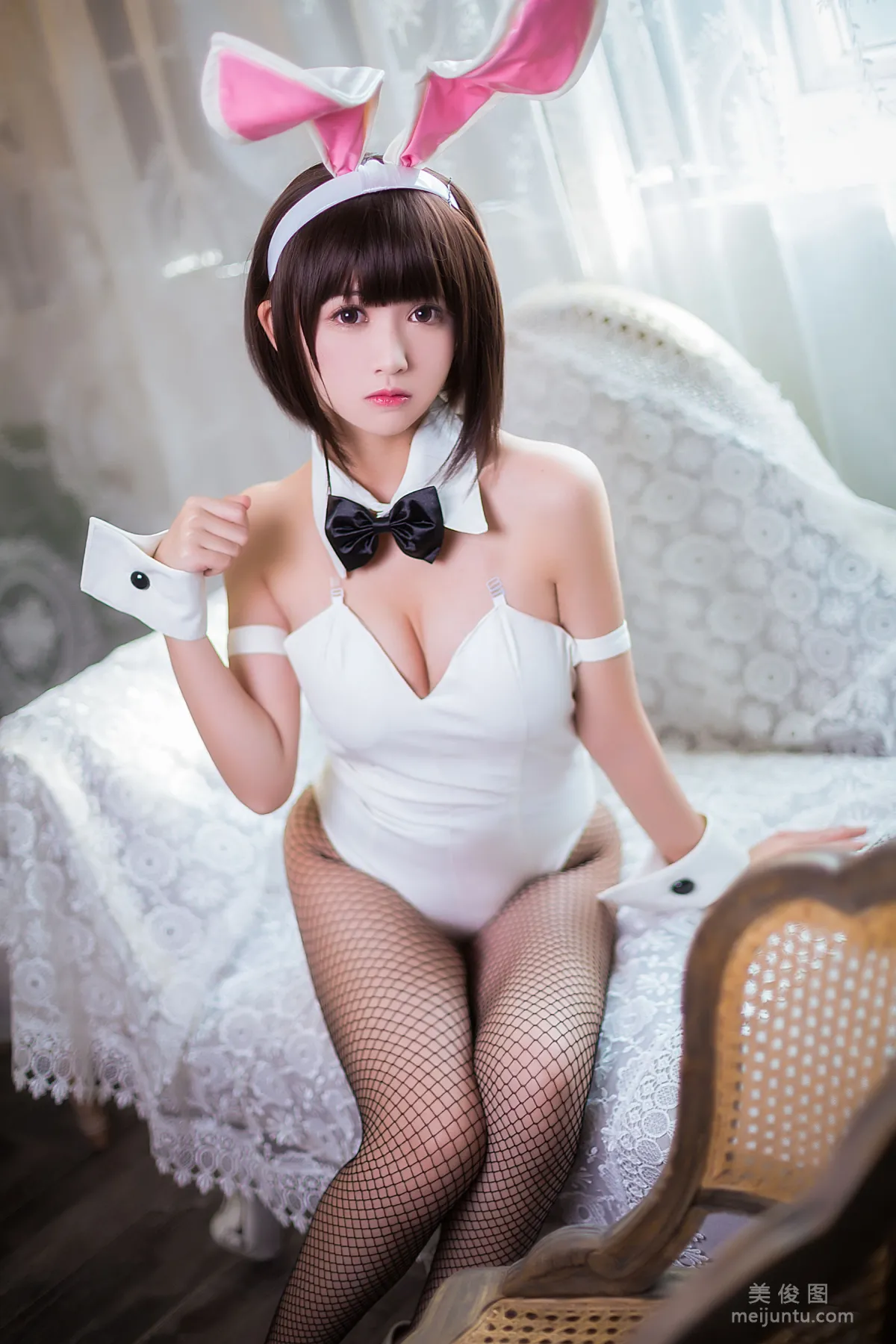 Coser鳗鱼霏儿 《圣人惠 兔女郎》 写真集5
