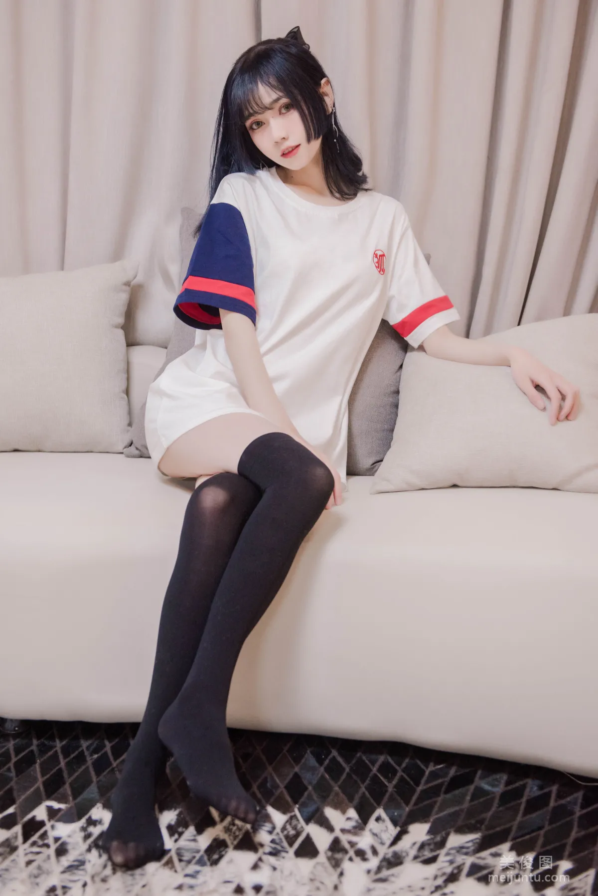 Nide Fuqing: Web Idols photo 4