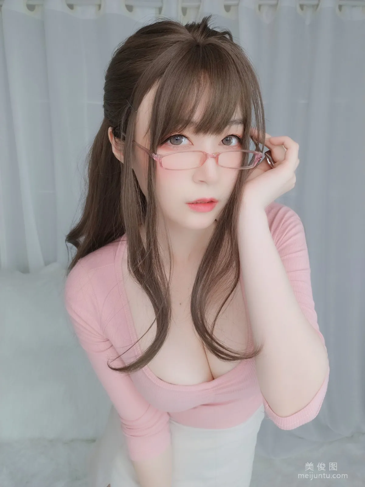 Baiyin 81: Web Idols photo 103