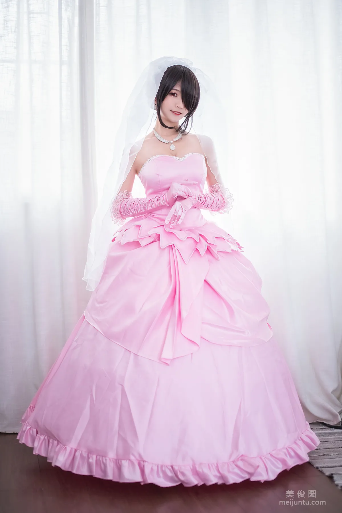 Manyu Feier: Web Idols photo 8