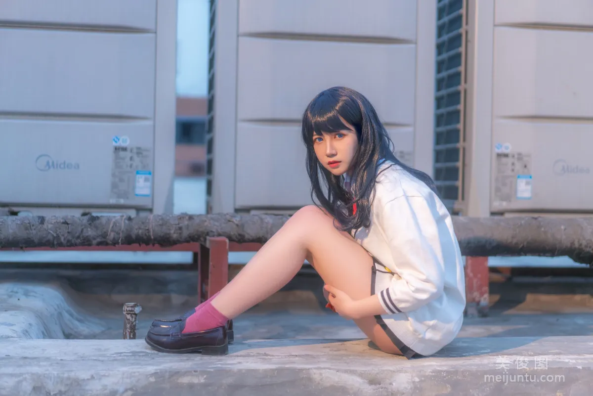 [網紅Coser] 逐月su 《寶多六花》 寫真集 27