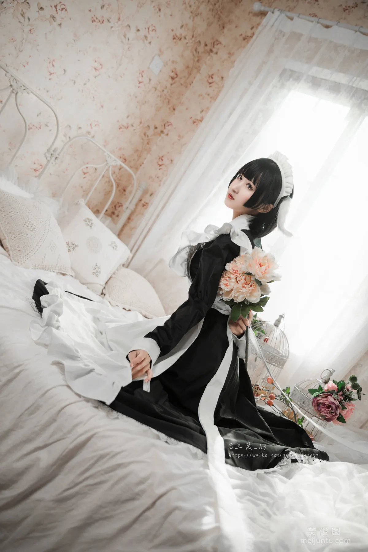 [Coser美女] 三度_69 《兔耳女仆》 写真集3