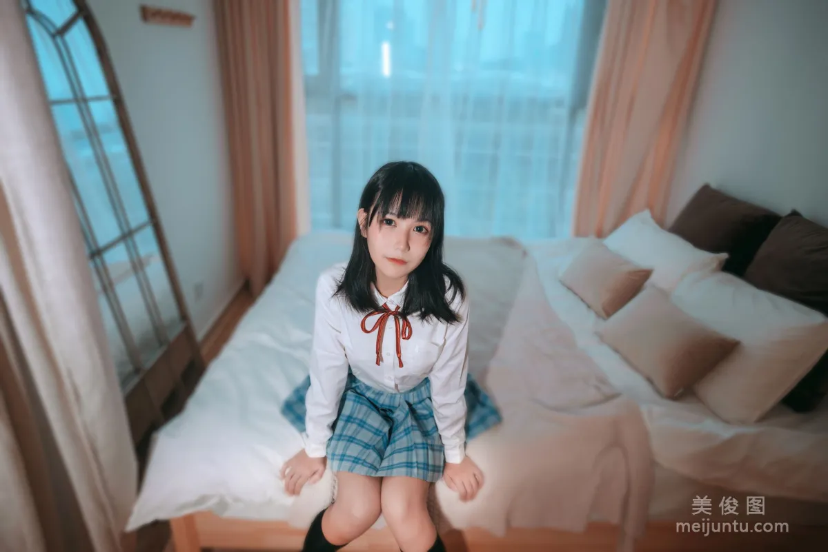 Zhuyue su: Web Idols photo 1