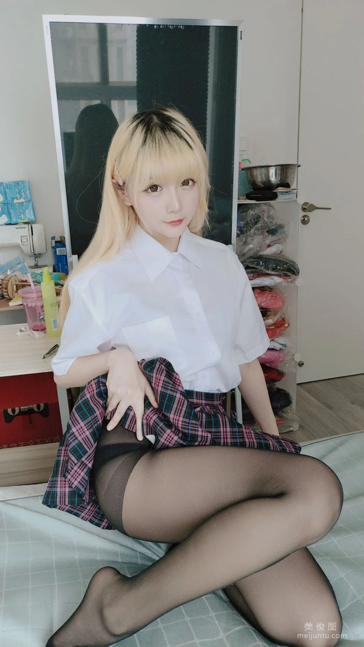 Xingzhi Chichi, JK Plaid Skirt Photo Set photo 19