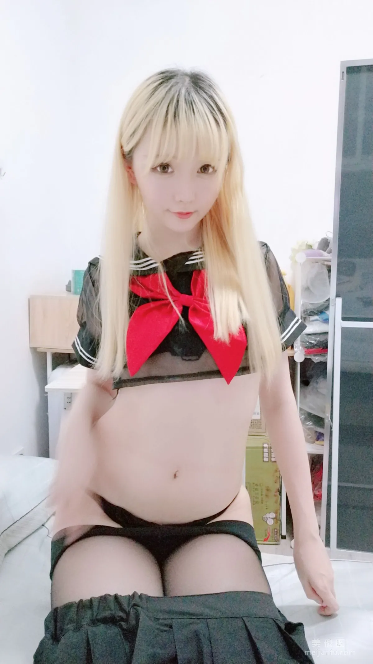 Coser Girl Xingzhi Chichi Black Uniform Photo Set photo 20