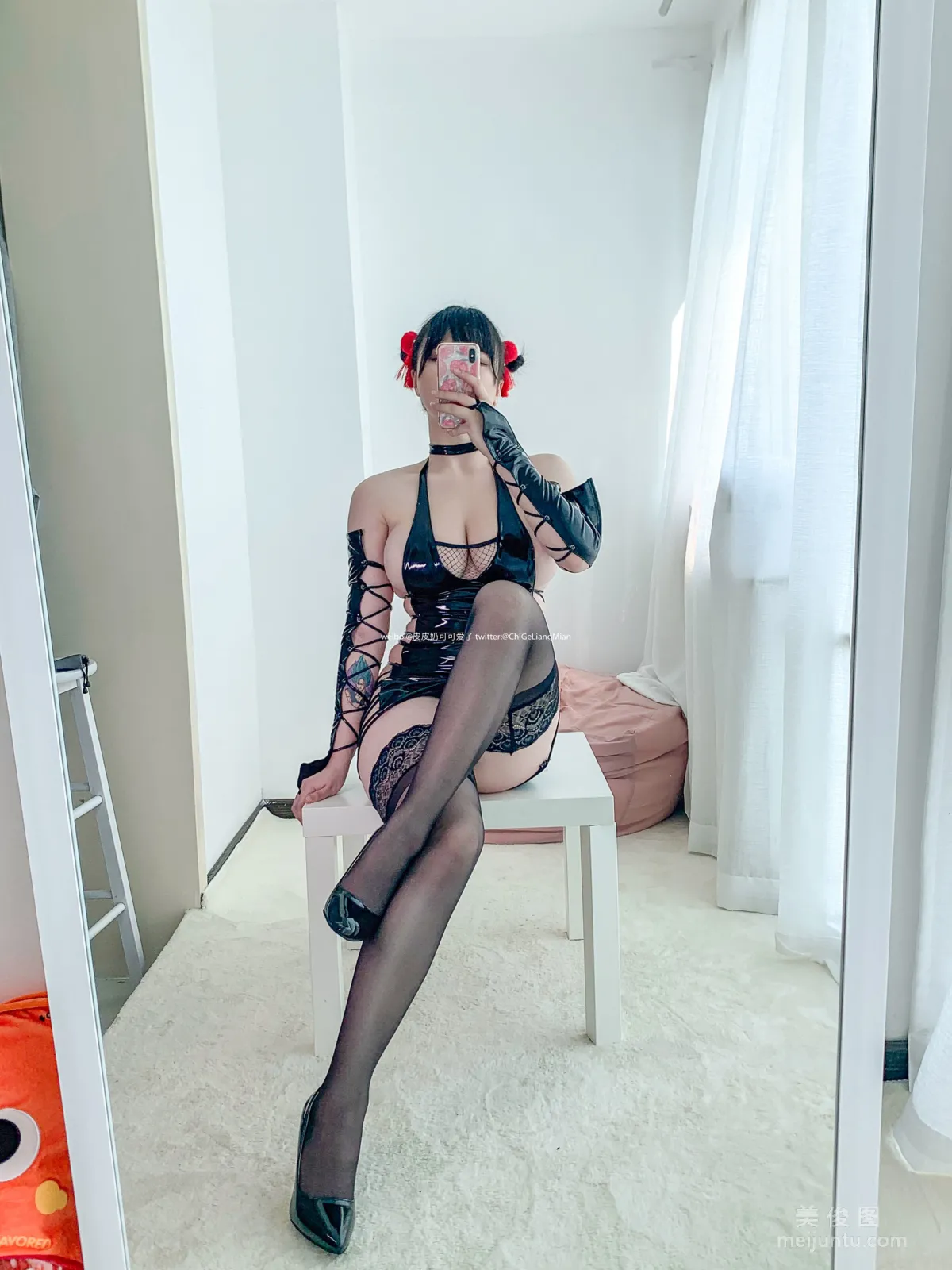 Pipi Naike Keai Lela Ninja Leather Photo Set photo 9