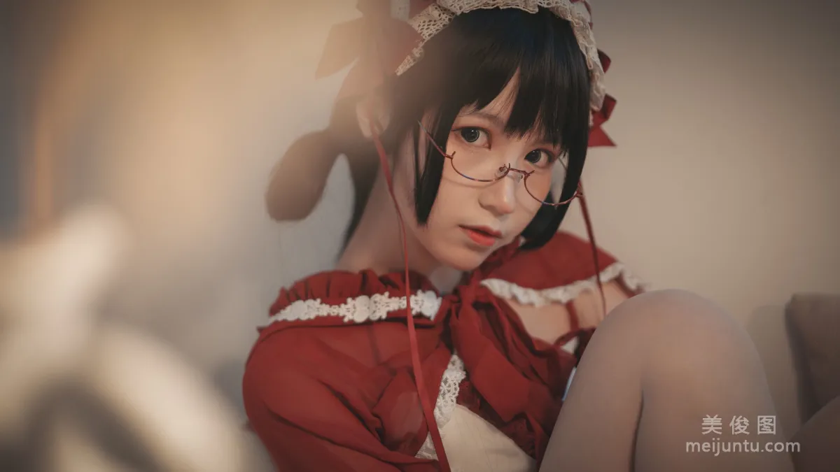 [Web Idol Coser] Zhuyue su, Little Red Riding Hood Photo Set photo 23