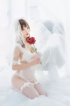 Coser桜桃喵 《輕紗02》 寫真集