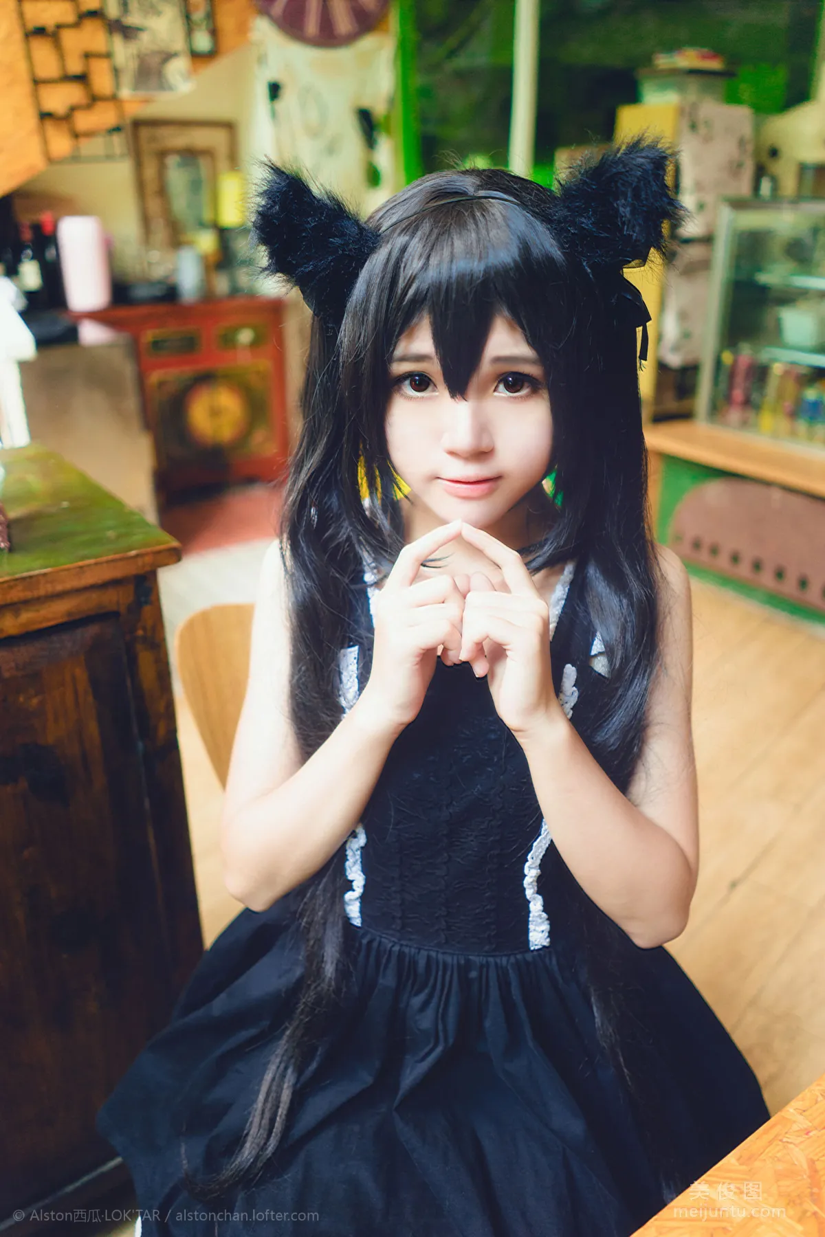 Ying Taomiao: Web Idols photo 7