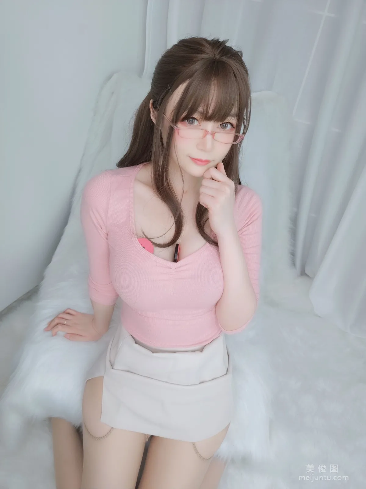 Baiyin 81: Web Idols photo 85