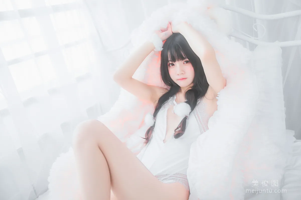 Ying Taomiao, Hibernation Series Pure White Private Shoot Photo Set photo 26