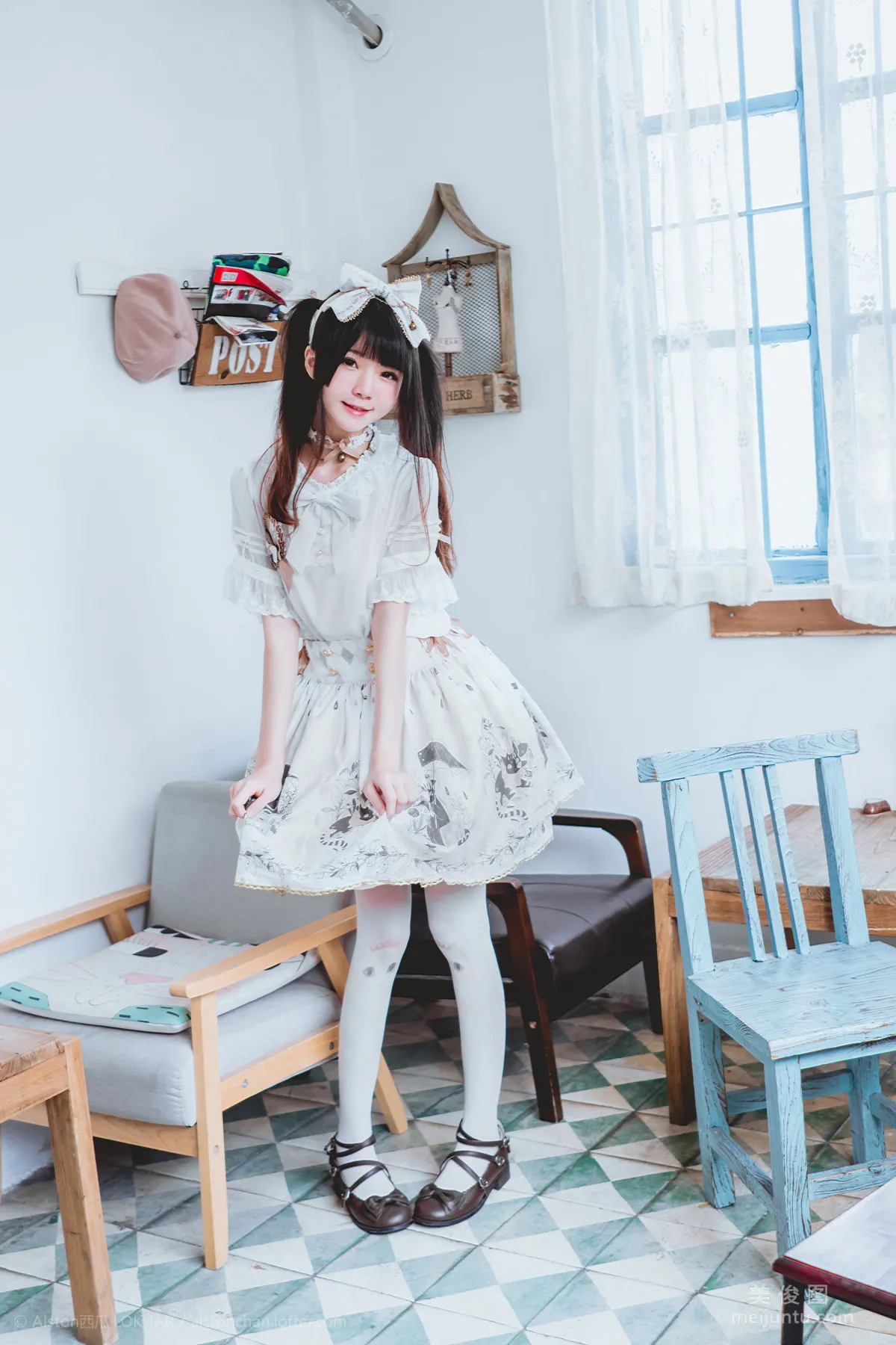 Ying Taomiao: Web Idols photo 8