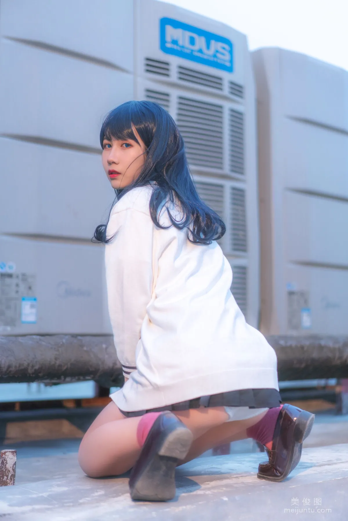 [網紅Coser] 逐月su 《寶多六花》 寫真集 8