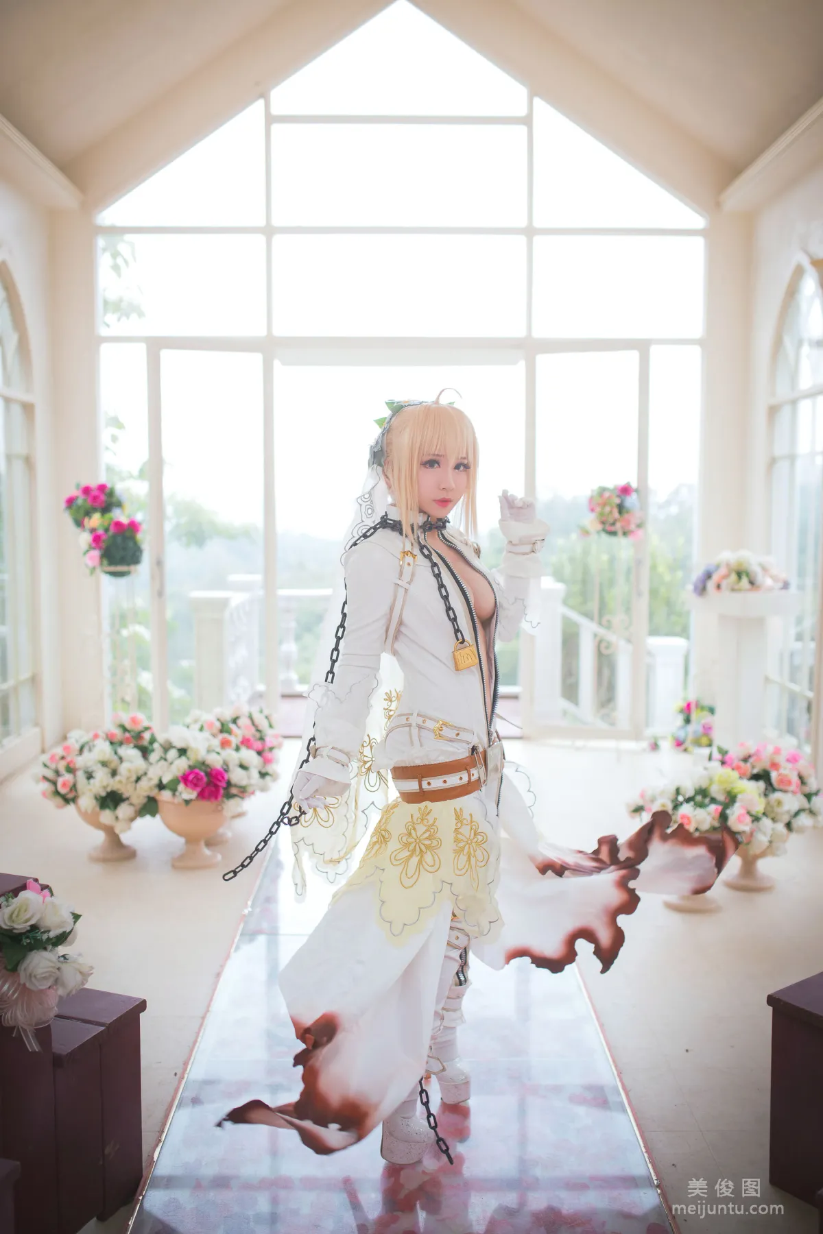 Coser Qianxun Daren, Nero's Bride Photo Set photo 4