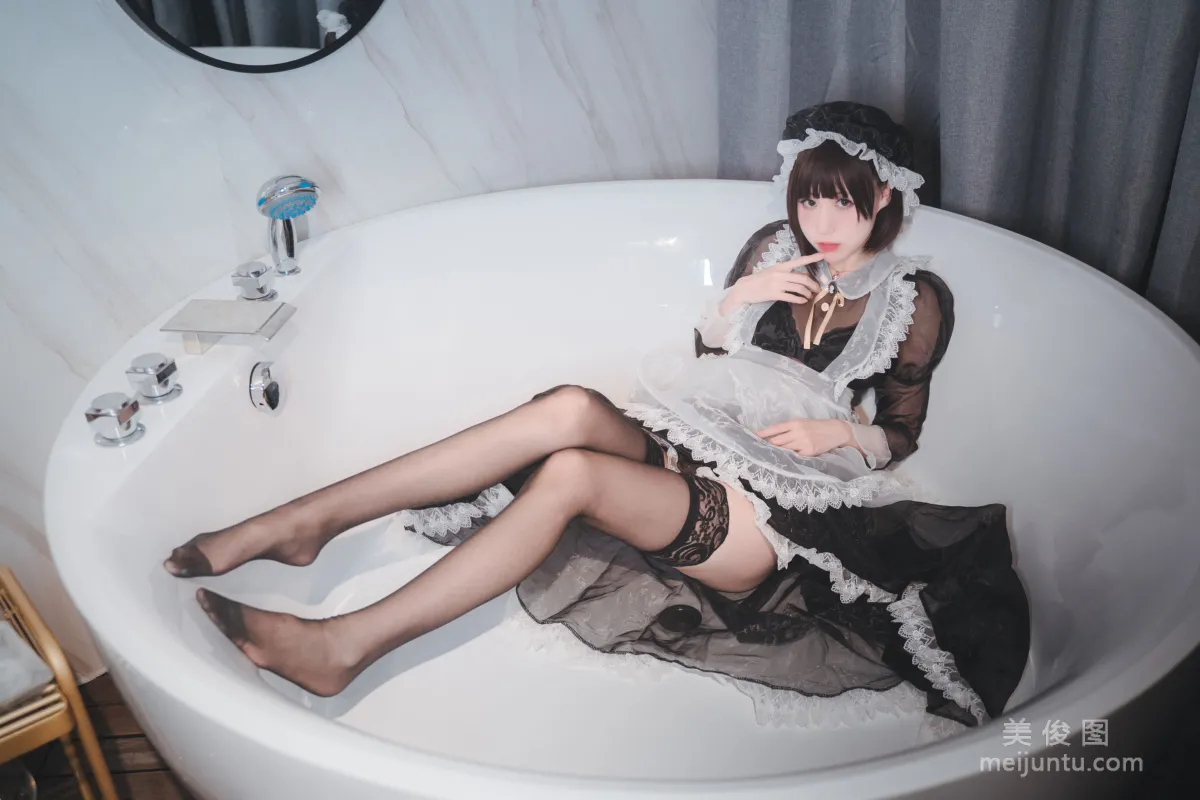 萌妹子Coser南鸽 《透明女仆》 写真集47