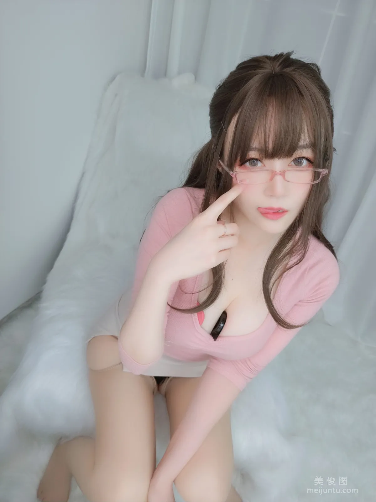 Baiyin 81: Web Idols photo 94