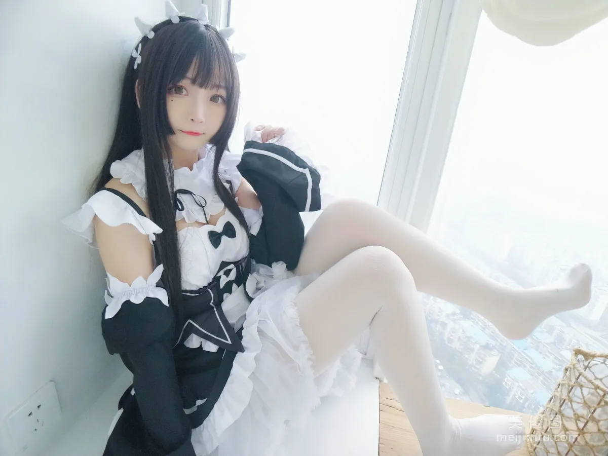 [Web Idols Coser] Guchuan kagura, Black and White Maid, Photo Set photo 27