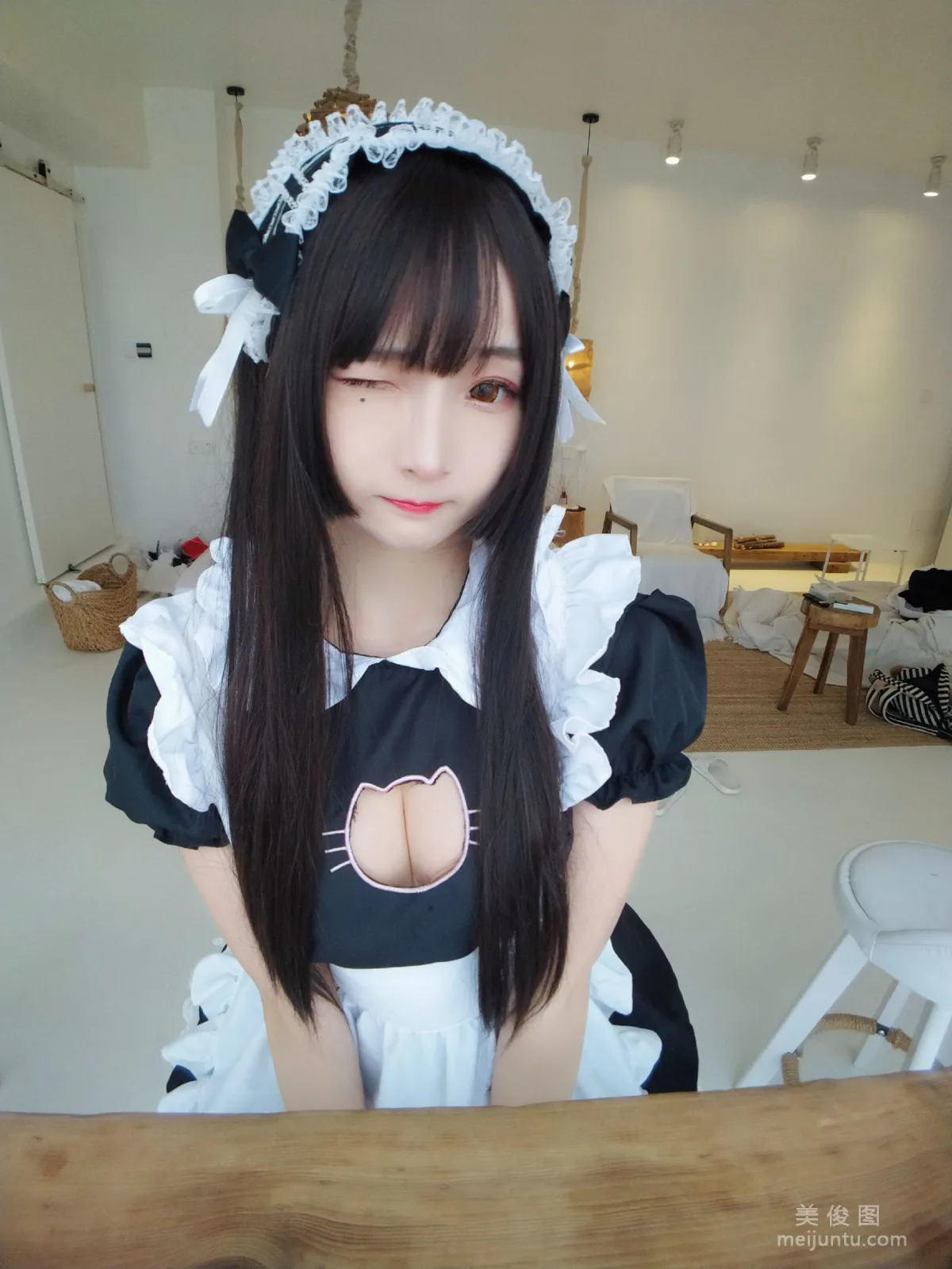 [Web Idols Coser] Guchuan kagura, Black and White Maid, Photo Set photo 7