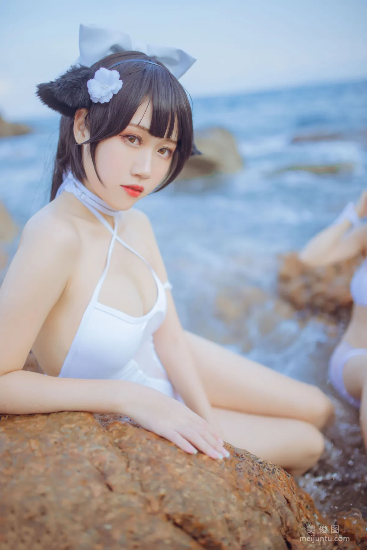 Douniang Lishi x Bu Daimao, Mastiff Beach Swimwear Photo Set photo 37