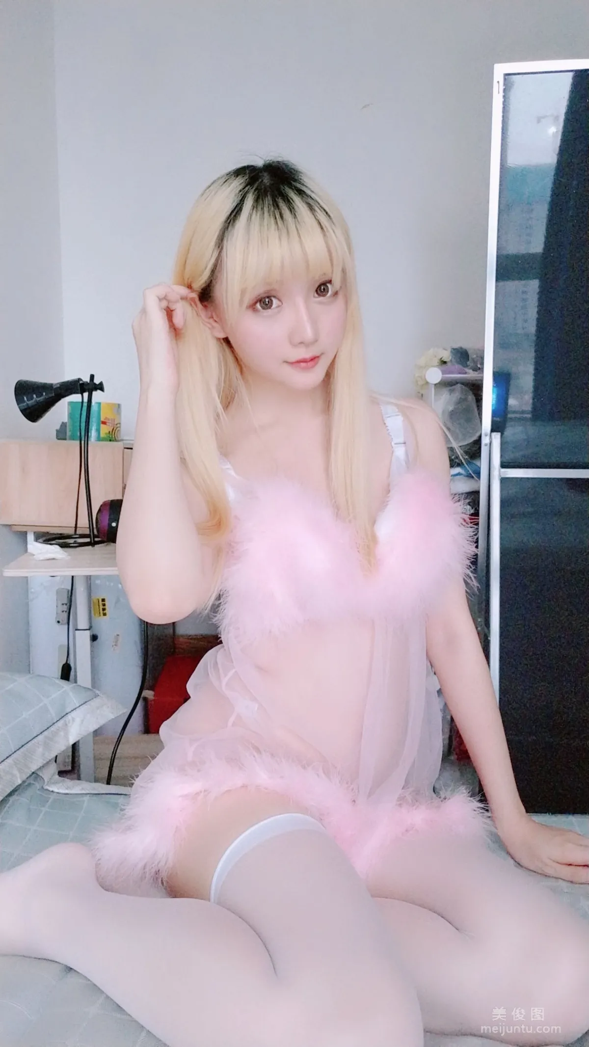 [Web Idols Coser] Xingzhi Chichi, Pink Pajamas, Photo Set photo 53