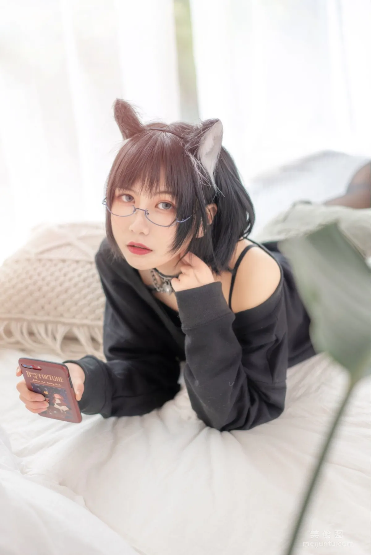 Coser逐月su 《日常猫娘》 写真集3