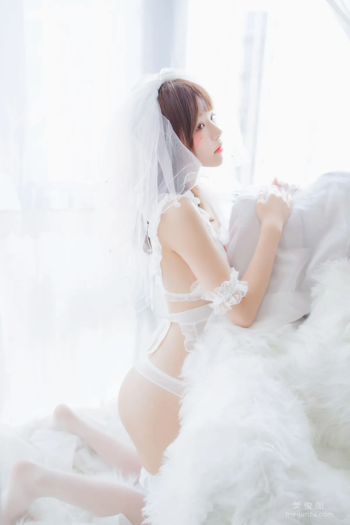 Ying Taomiao: Web Idols photo 20