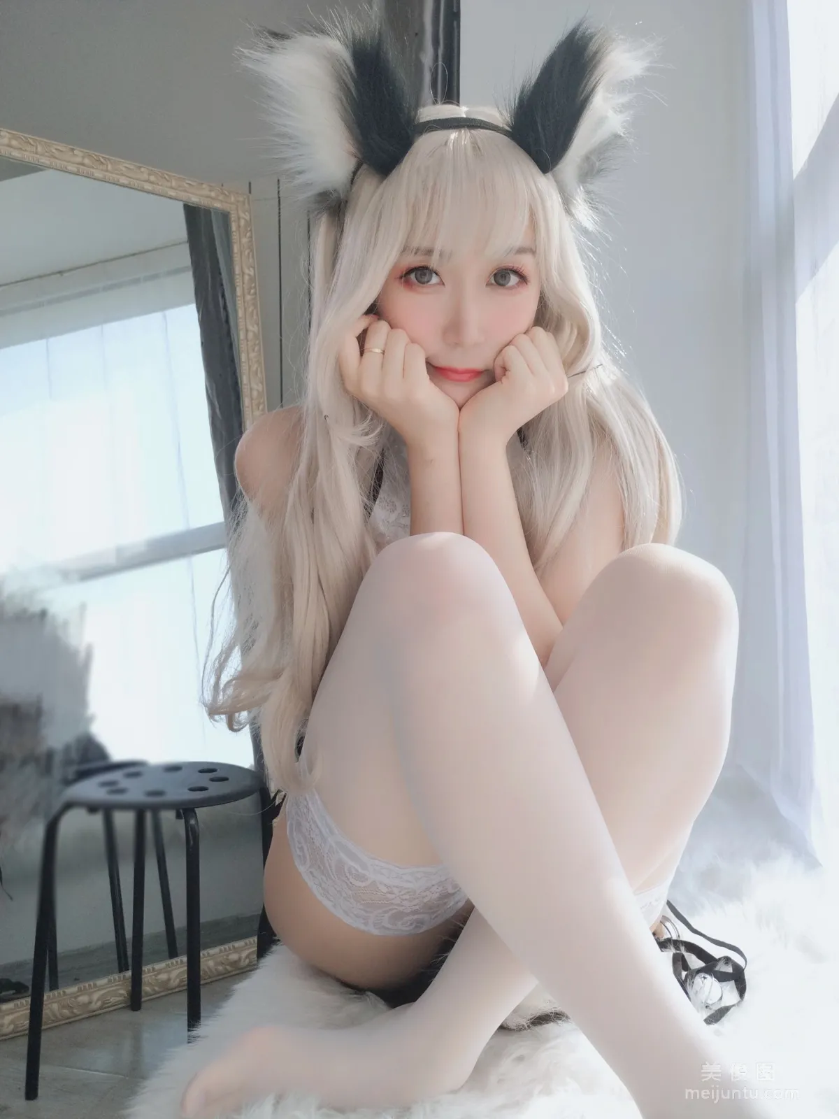 Coser美女白银81 《小白狼》 写真集9