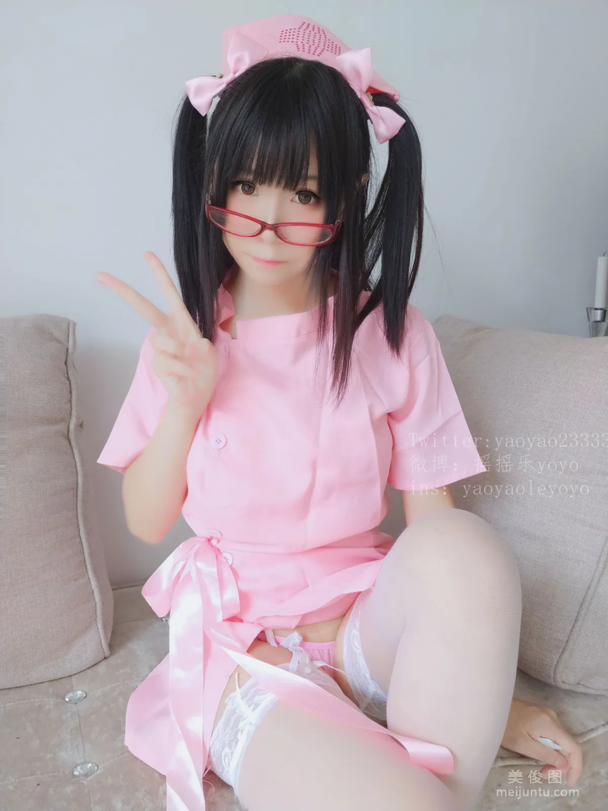 Yao Yaole: Web Idols photo 11