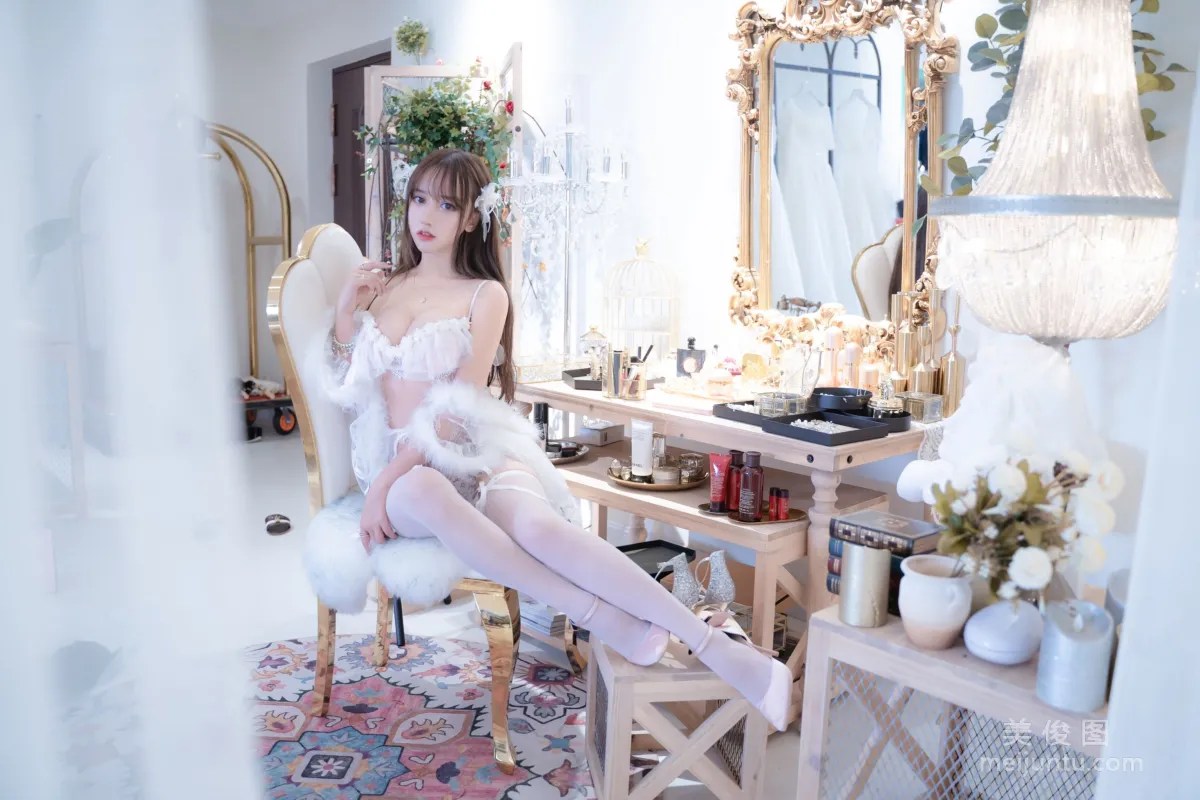 Douyu Streamer Mixianxian sama 'Angel' Photo Set photo 30