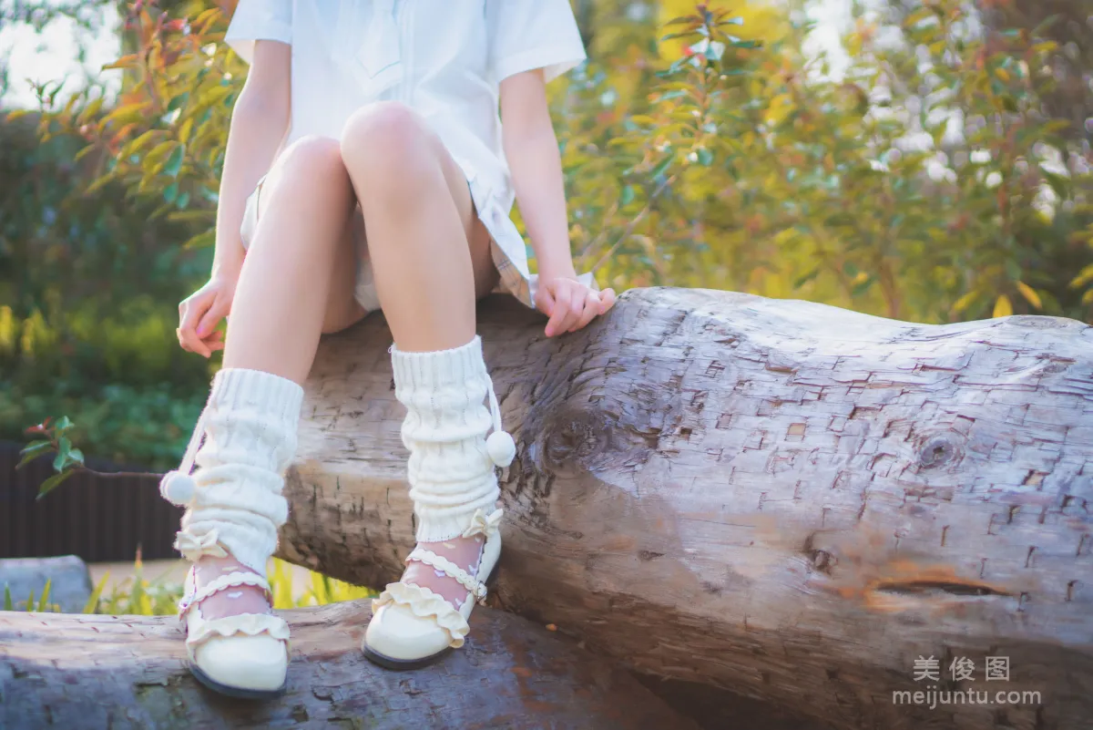 [Web Idols] Xigua, White Cloud Forest, Photo Set photo 31