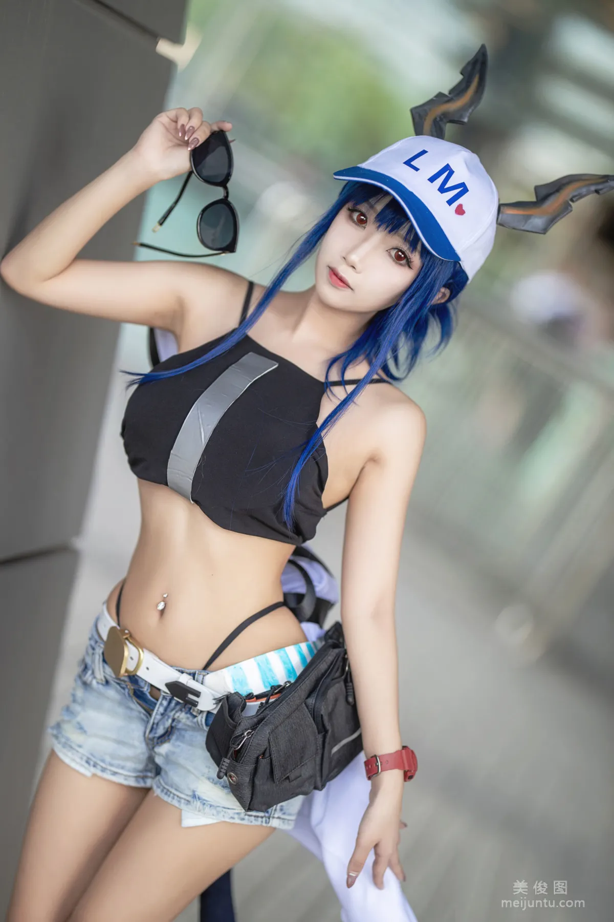 [美女Coser] 鬼畜瑶 《女游客c》 写真集13