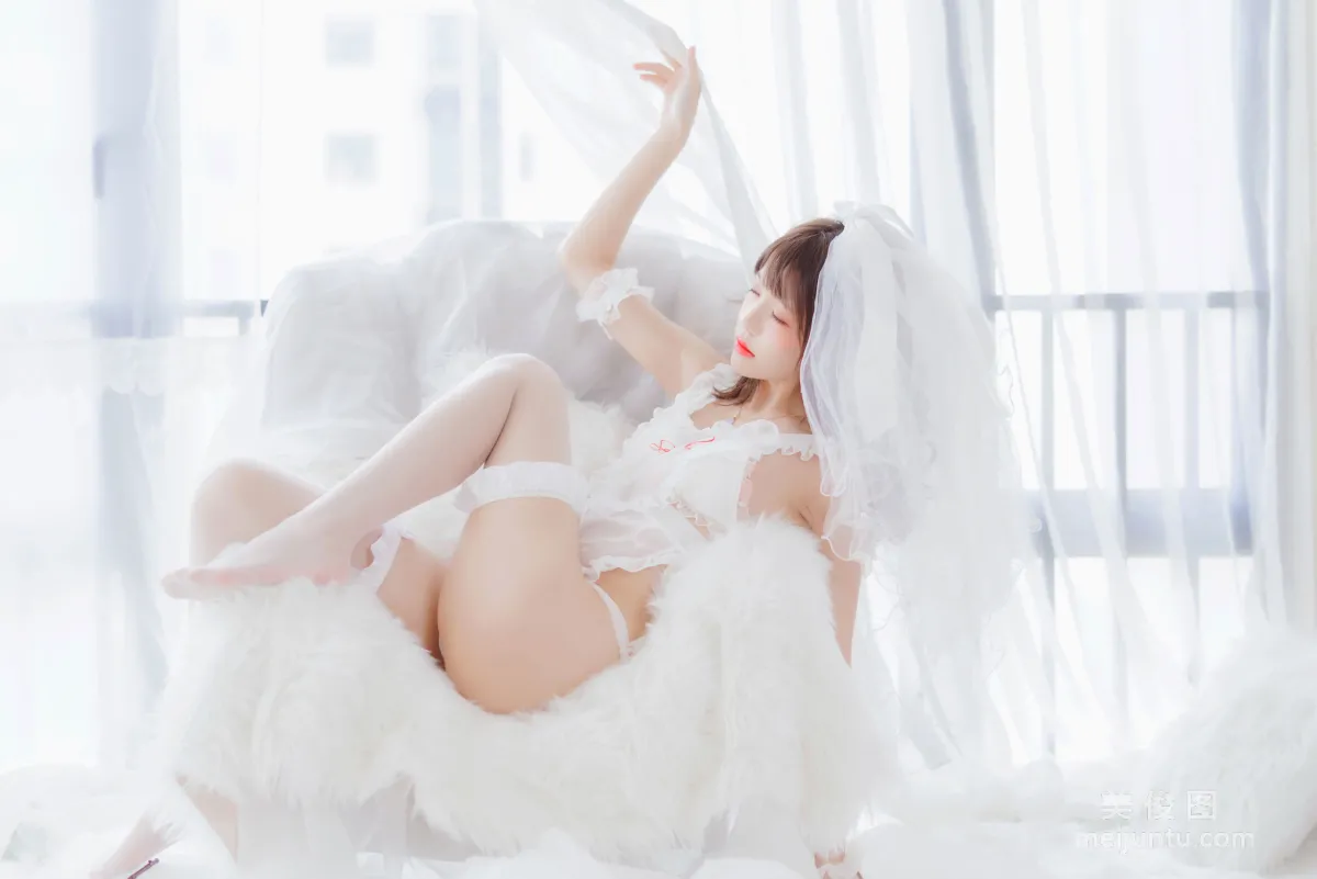 Ying Taomiao: Web Idols photo 19