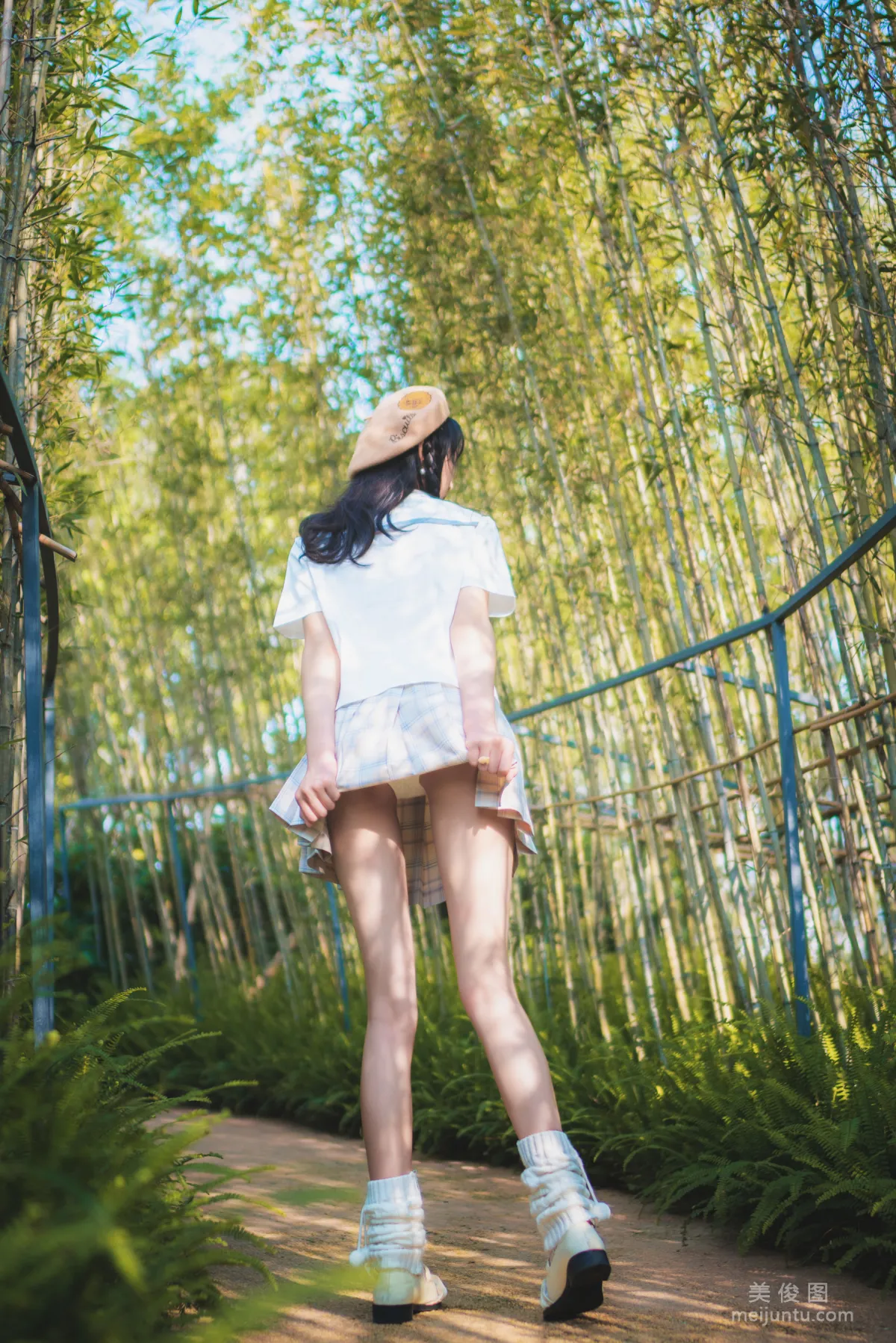 [Web Idols] Xigua, White Cloud Forest, Photo Set photo 36