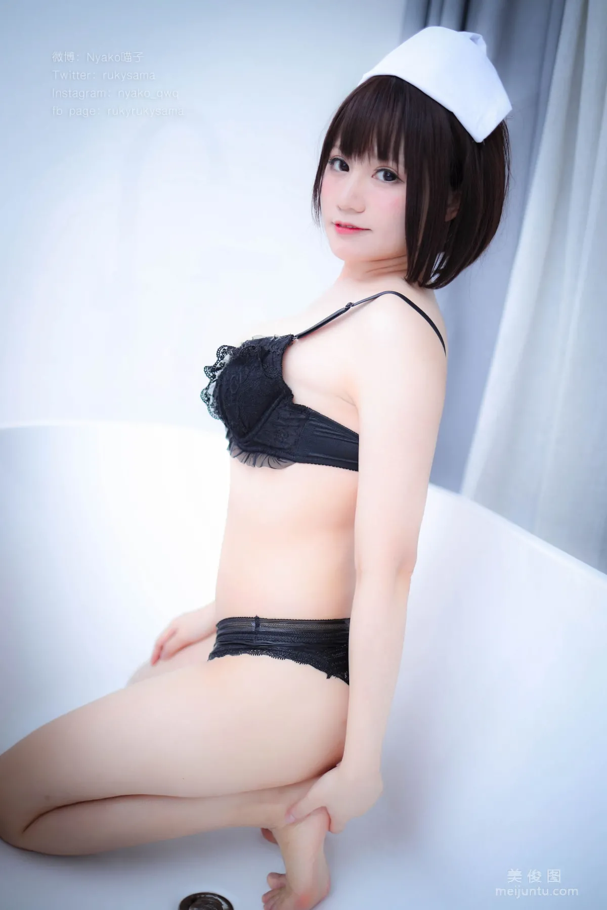 Nyako喵子 《白絲護士服》 寫真集 76