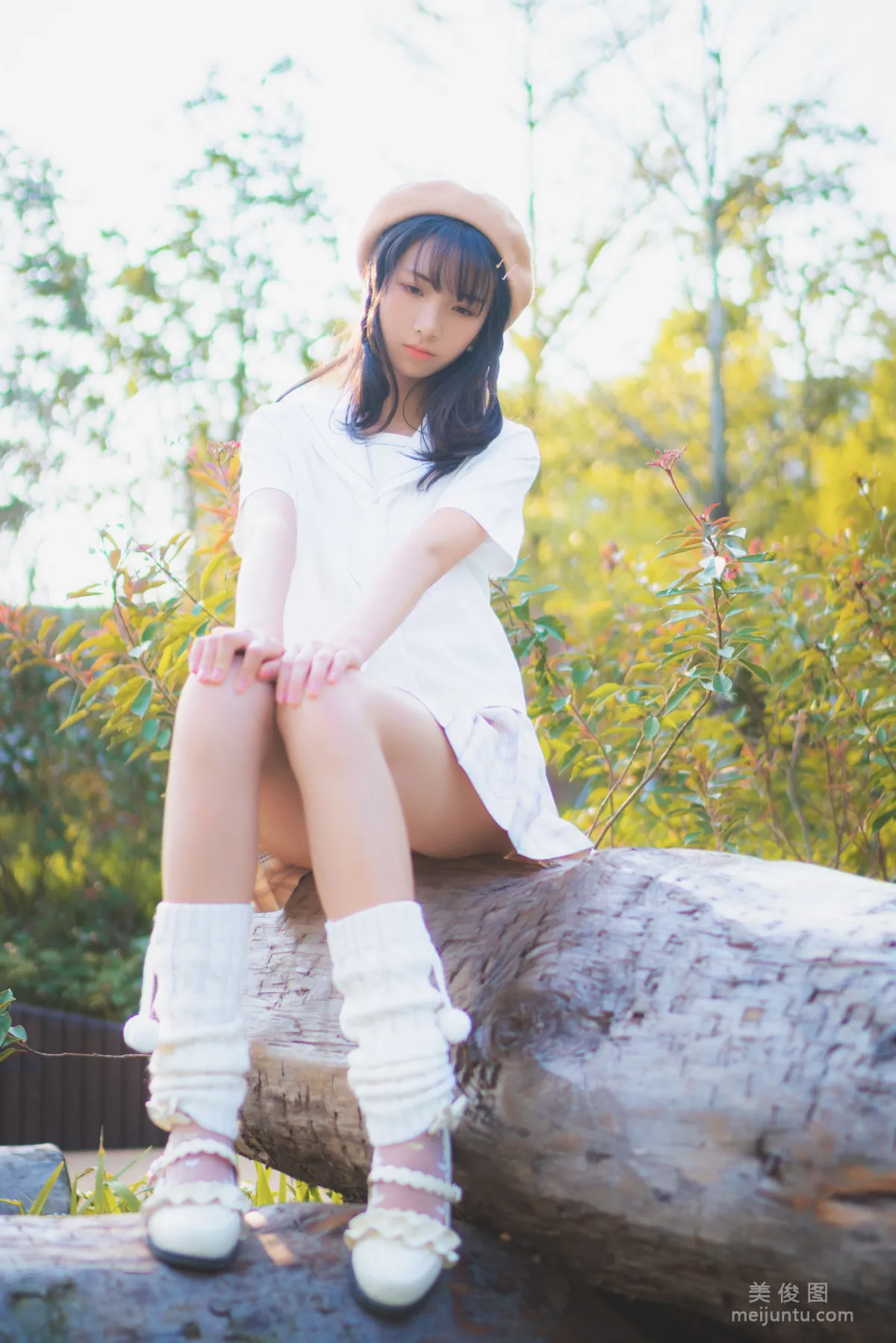 [Web Idols] Xigua, White Cloud Forest, Photo Set photo 28