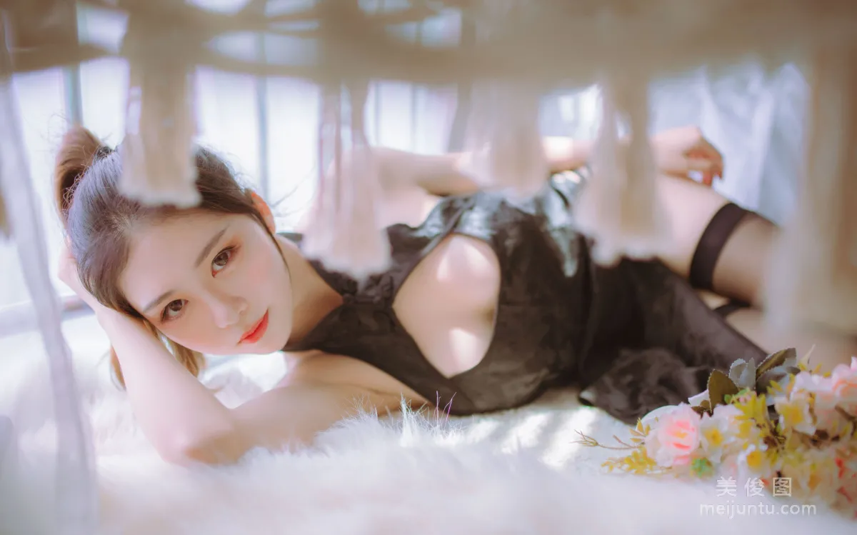 抖娘-利世×不呆貓 《黑白旗袍雙子》 寫真集 15