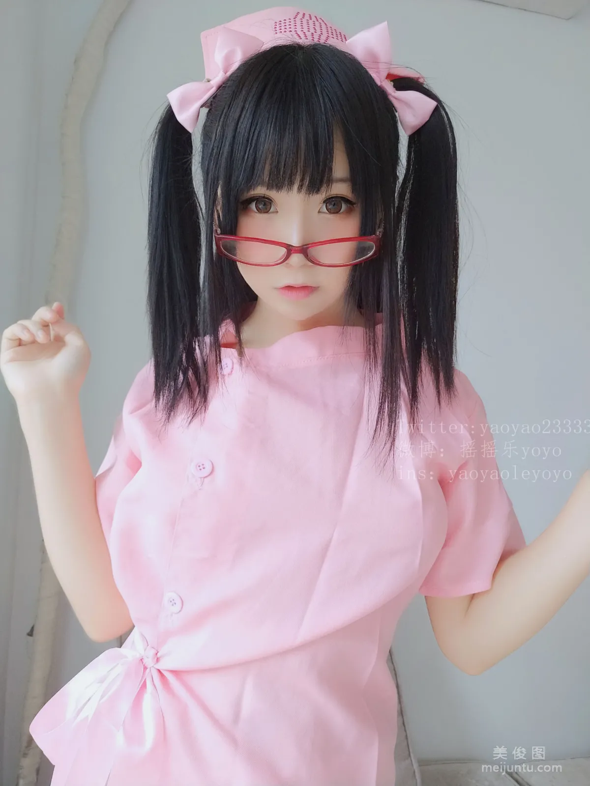 Yao Yaole: Web Idols photo 3