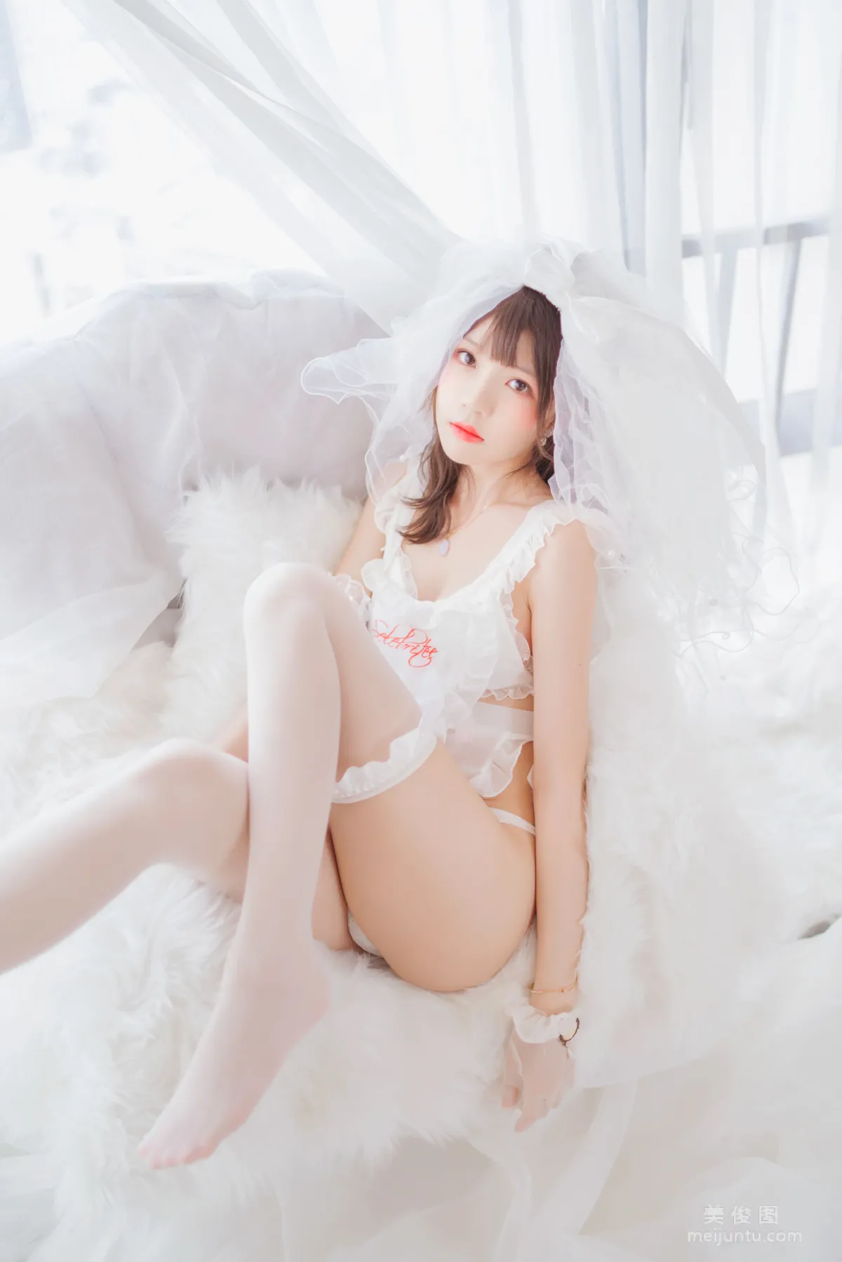 Ying Taomiao: Web Idols photo 17