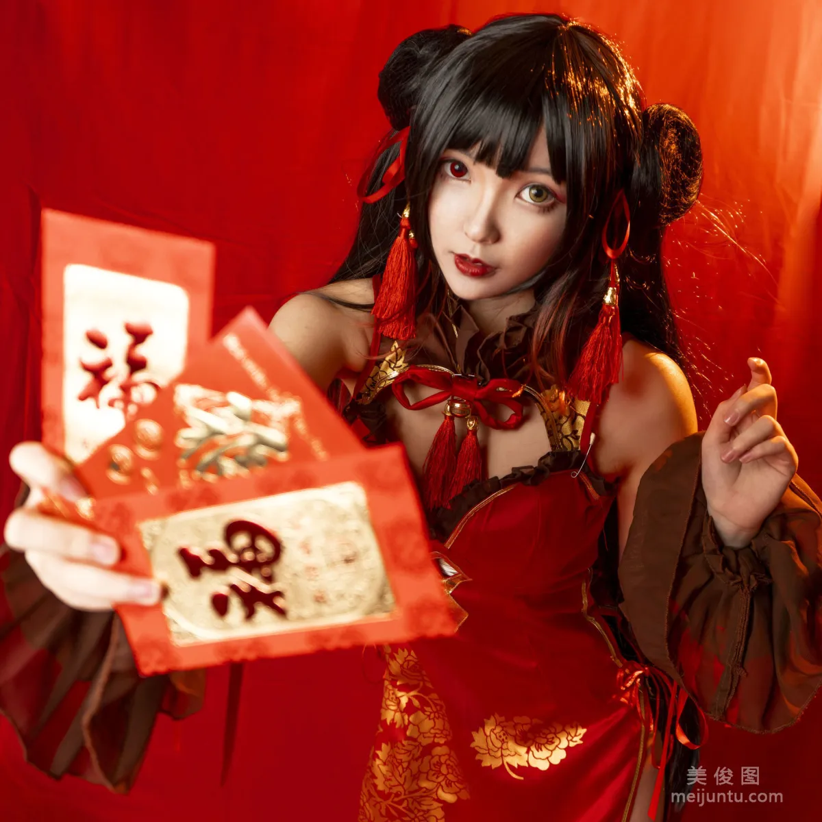 Coser Model Yanzi Jianbu Kecui 'Kurumi New Year' Photo Set photo 15