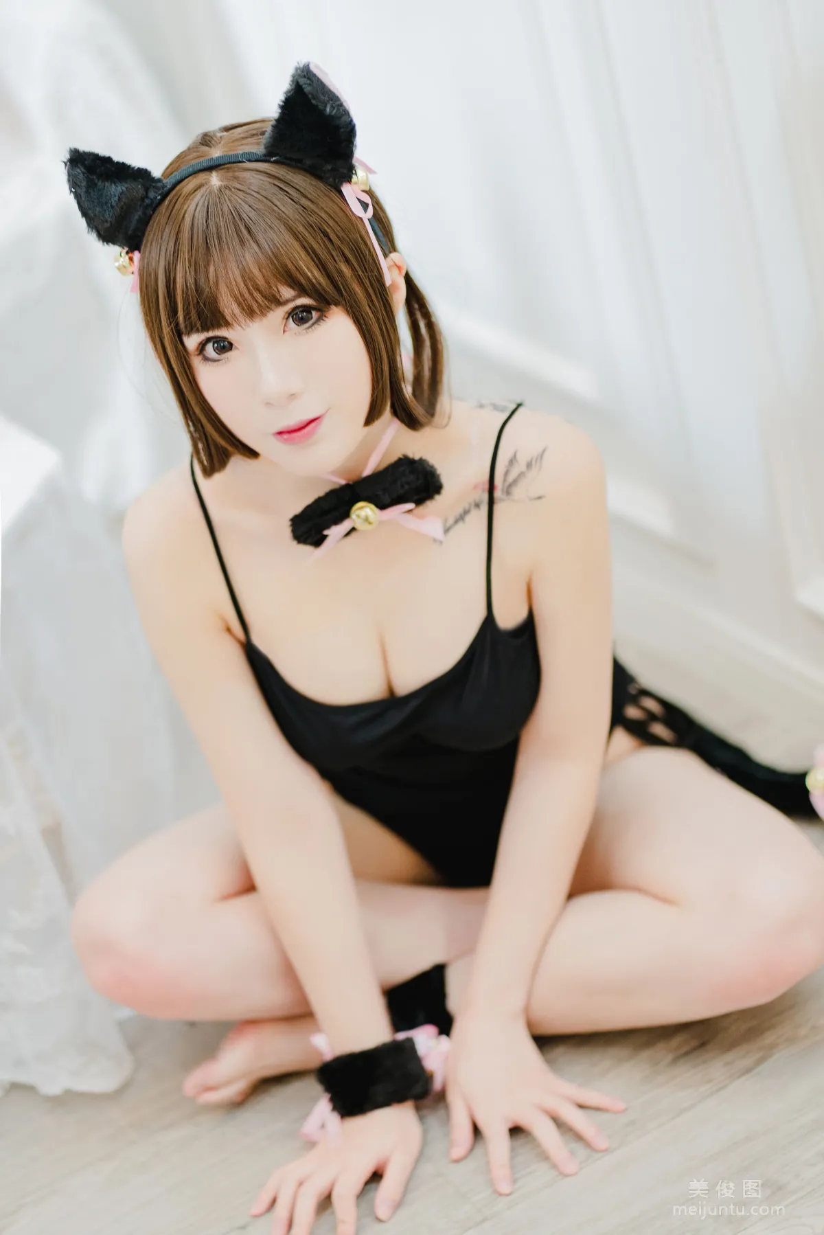 [美女Coser] 羊大真人 《猫娘》 写真集15