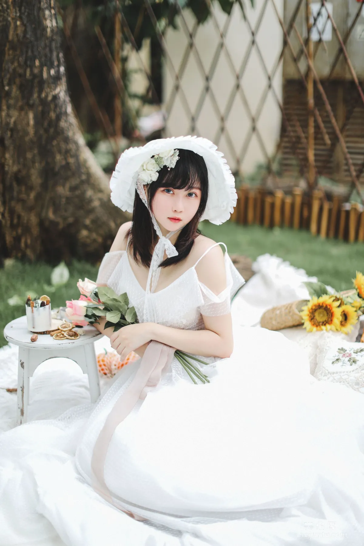 [美女Coser] 是依酱呀 《欧风》 写真集22