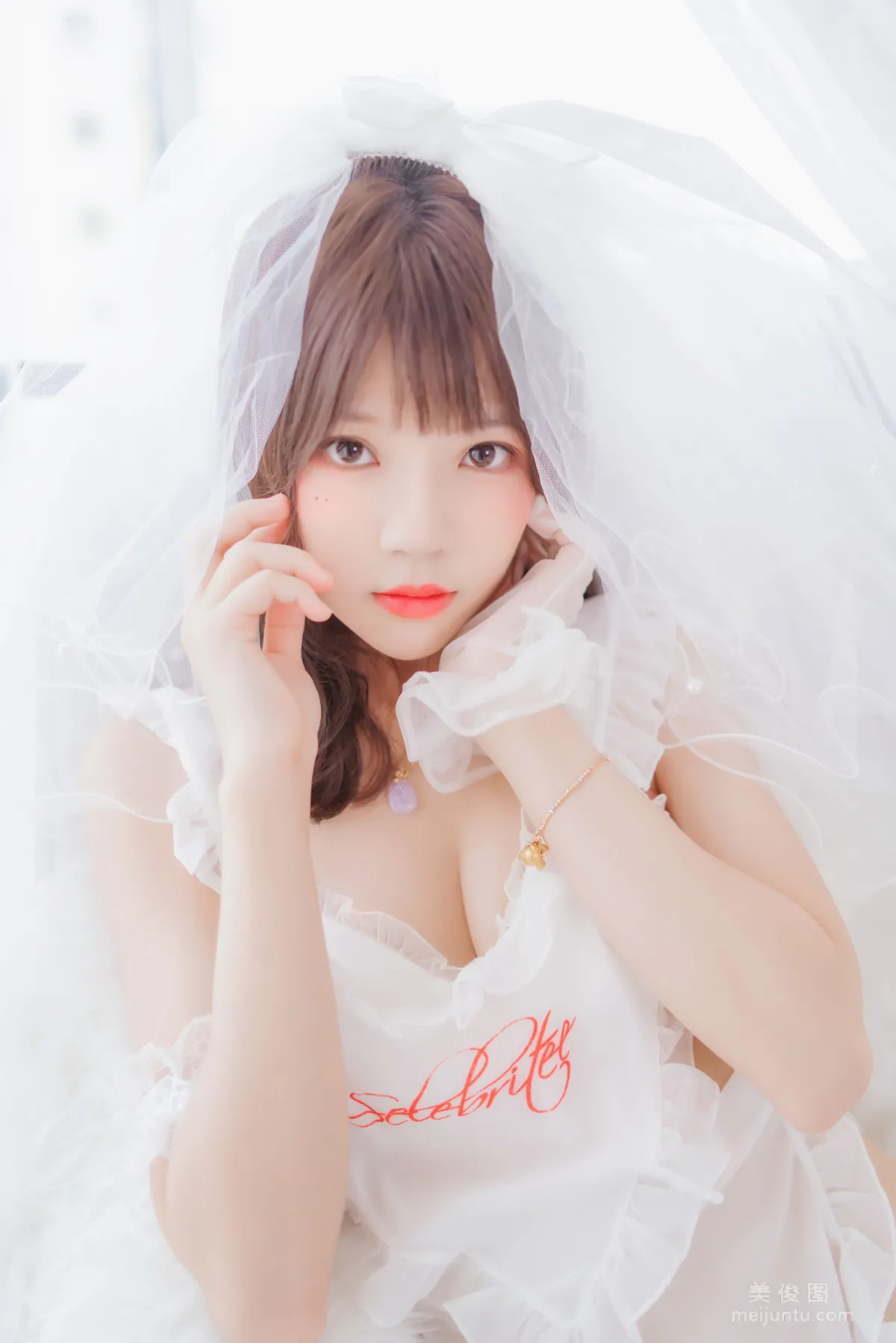 Ying Taomiao: Web Idols photo 15