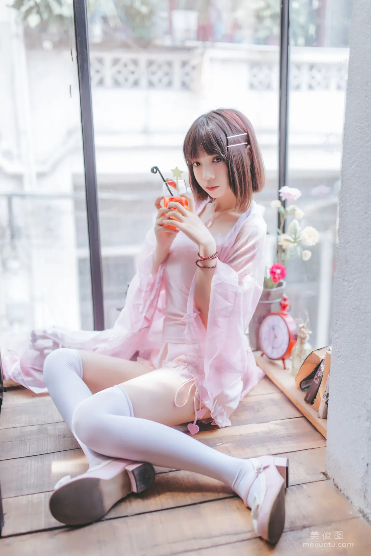 [美女Coser] 疯猫ss 《粉红日常》 写真集8