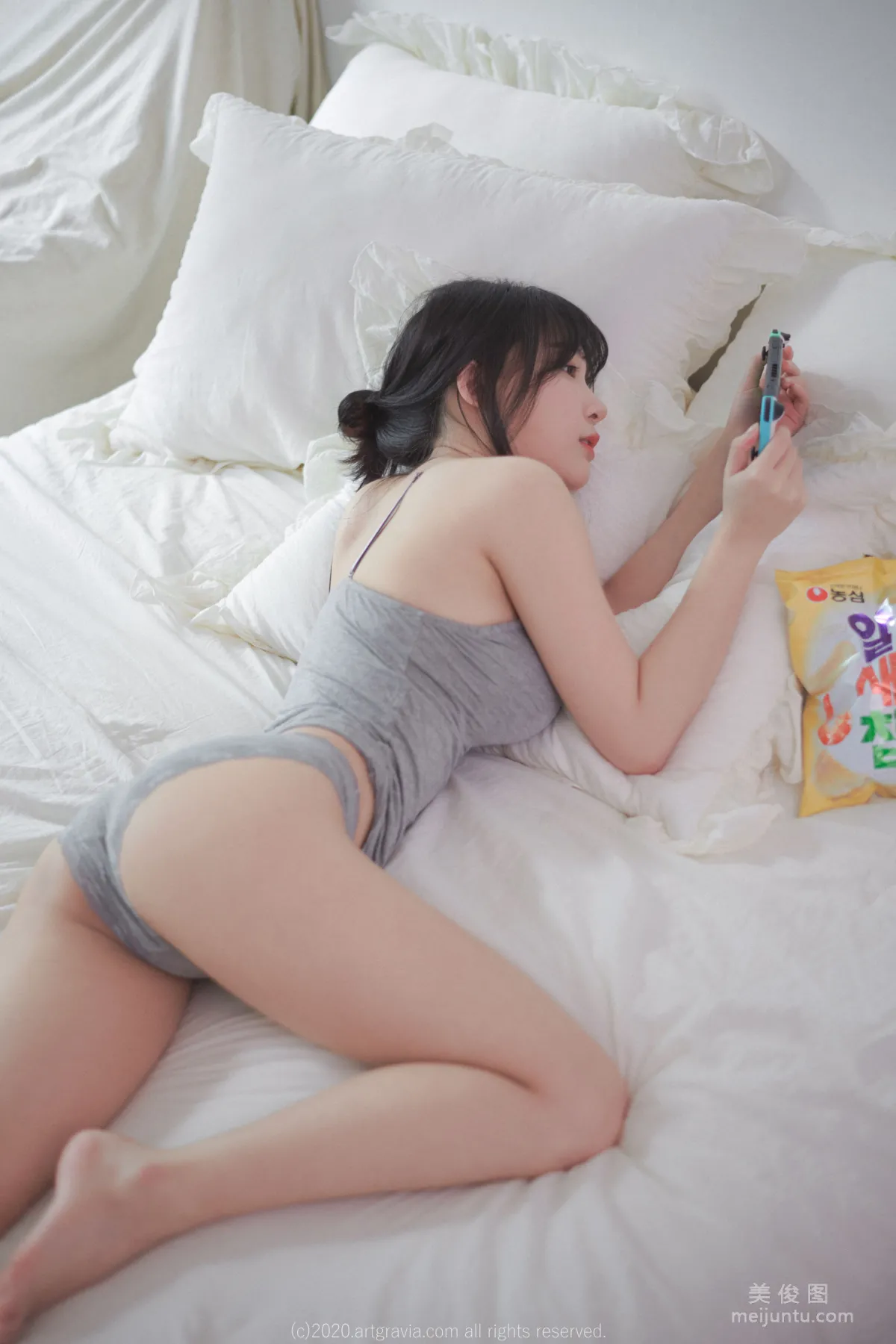 Jiang Renqing, Big Bust Camisole Girl [ARTGRAVIA] VOL.161 Photo Set photo 1