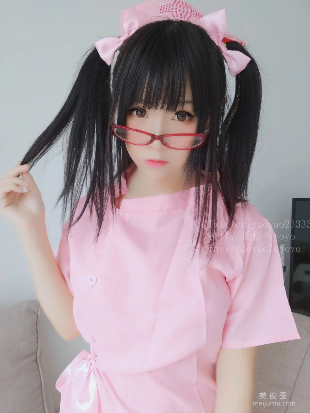 Yao Yaole: Web Idols photo 6