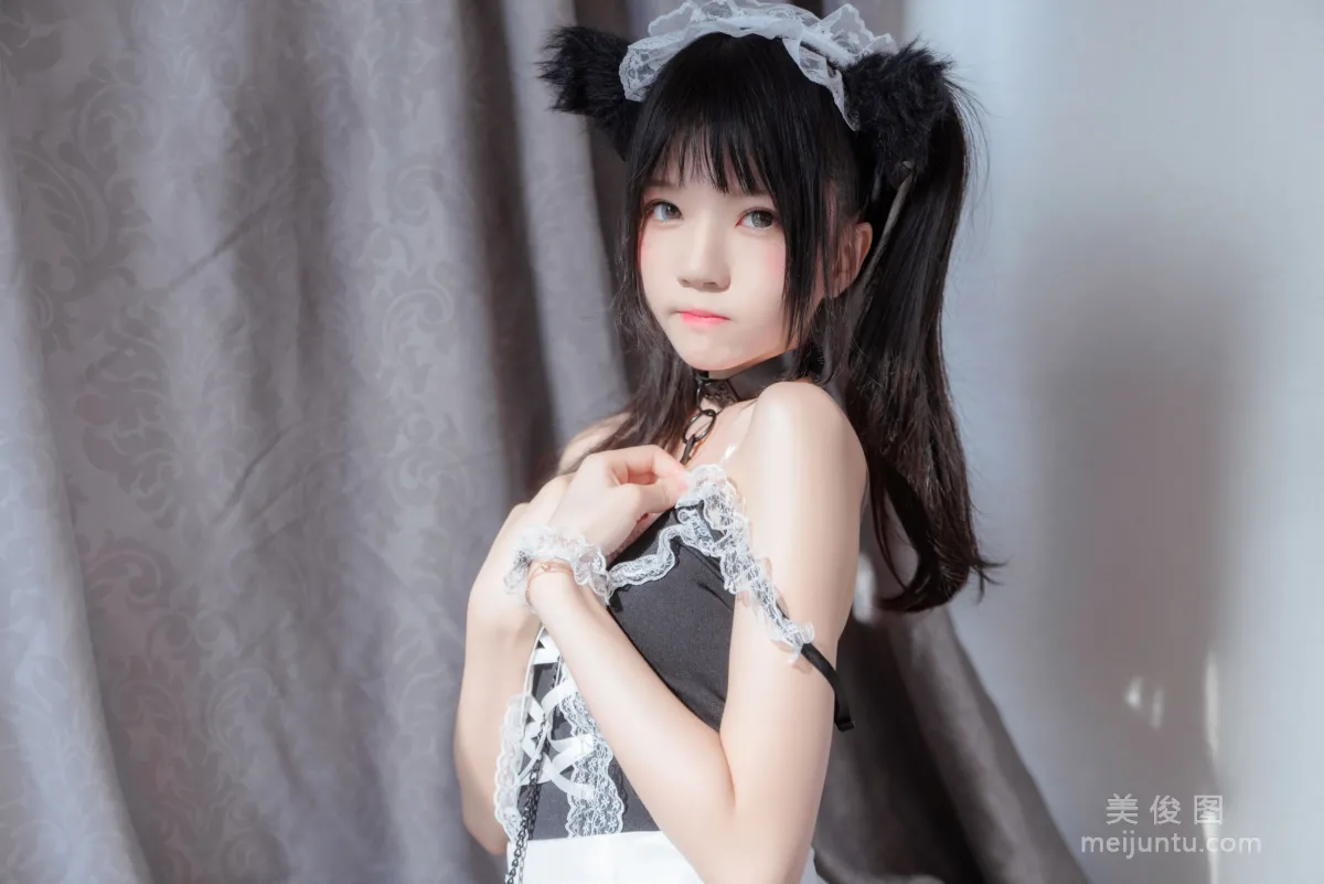 Ying Taomiao: Web Idols photo 13